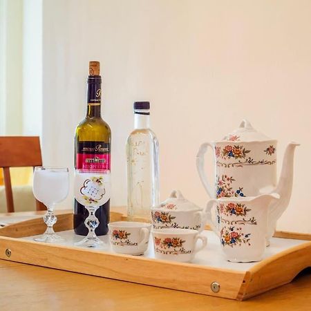 Athens Strawberry Hideaway - City Chic Retreat Экстерьер фото