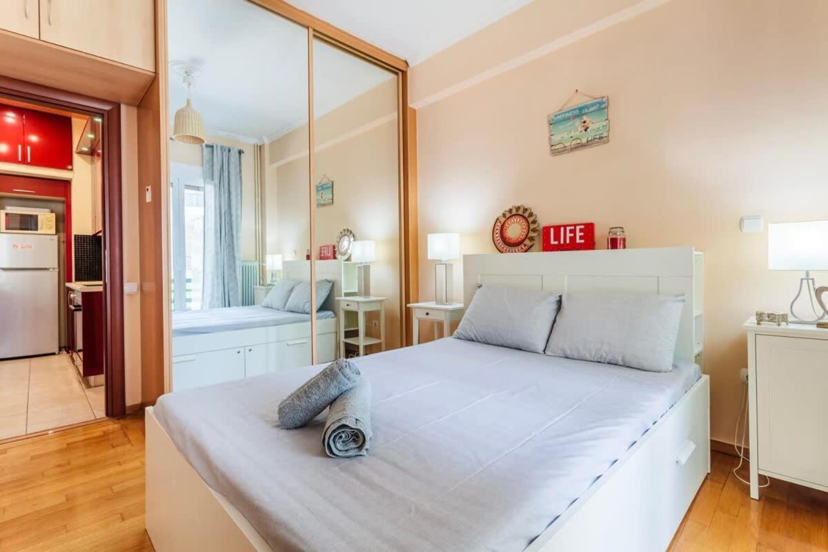 Athens Strawberry Hideaway - City Chic Retreat Экстерьер фото