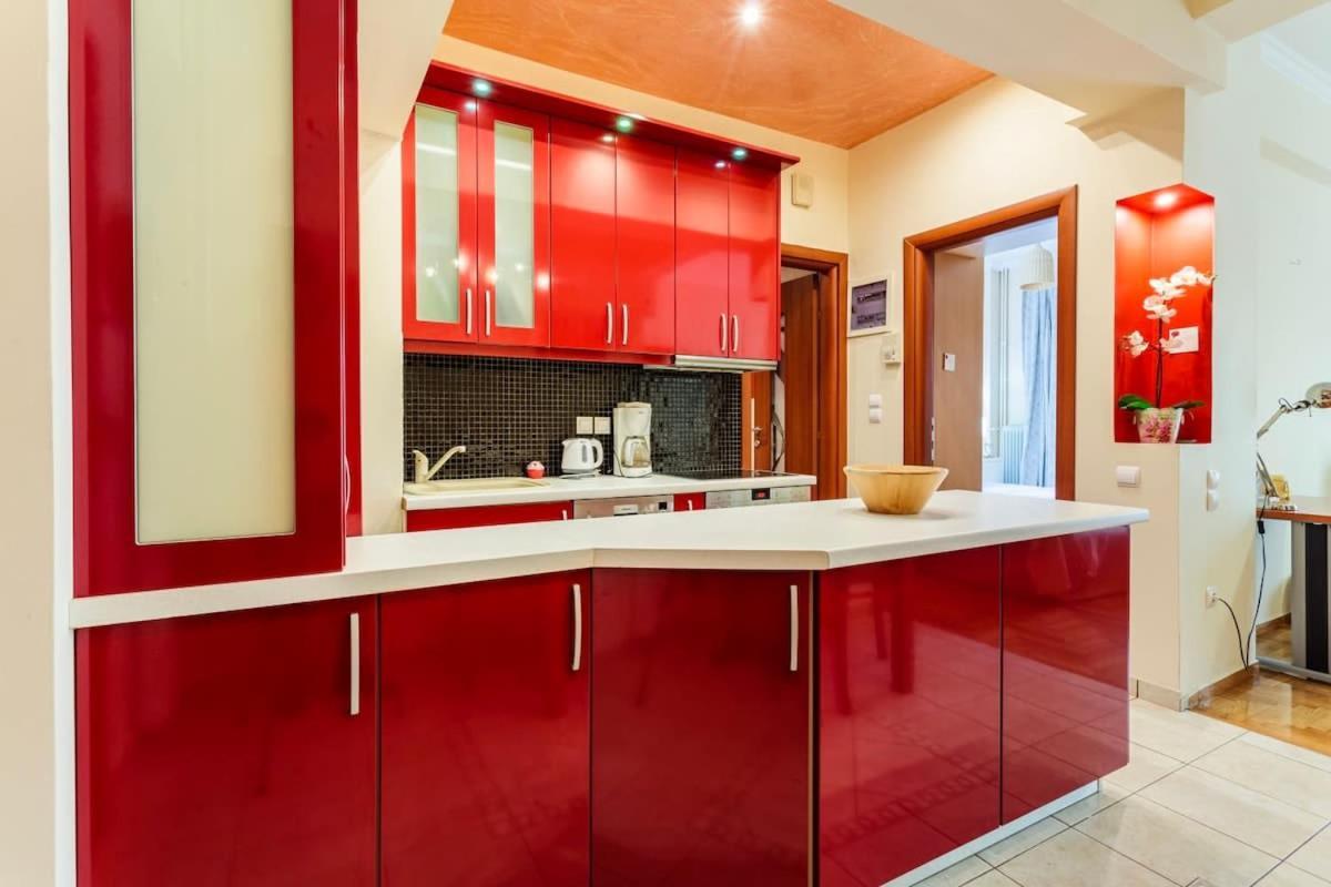 Athens Strawberry Hideaway - City Chic Retreat Экстерьер фото